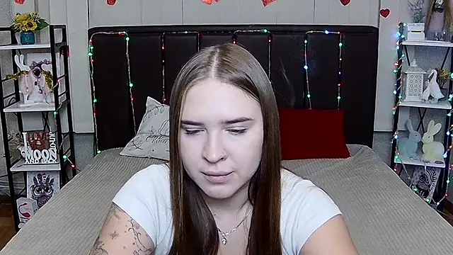 LauraHlot