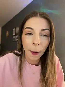Mia_Ethan