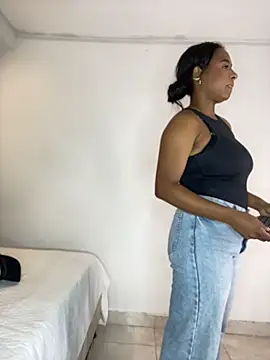 amara_queen_