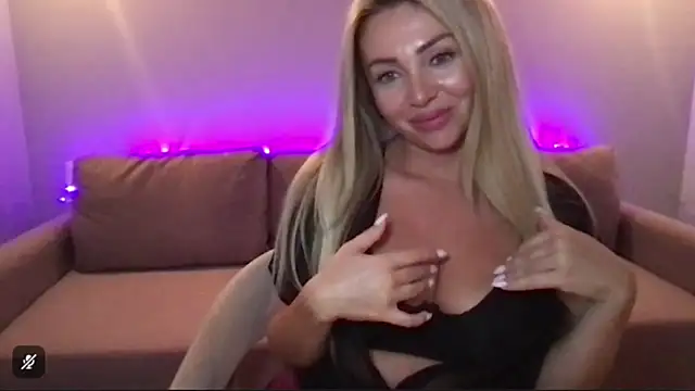 Chloeblond