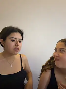 Emily_and_Miarosse