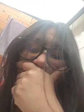 NinaFlow_22 webcam