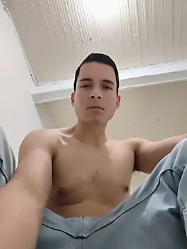 Shadow_Latino webcam