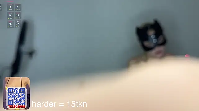 cream_fucks webcam