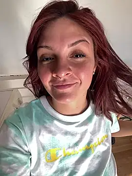 danielaeliana (F young) - Tocarme bien rico