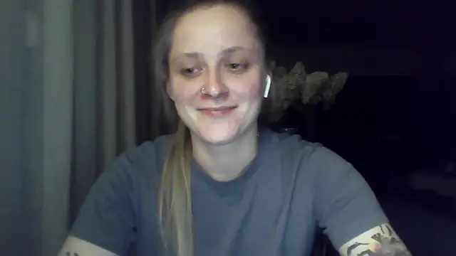LeaWetGirl