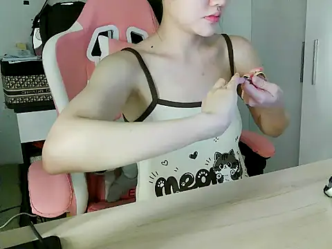 lucienguyen webcam