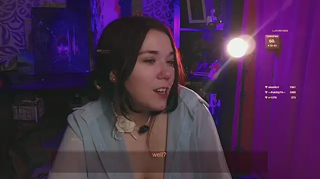 velourrra live cam on StripChat