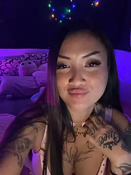 AsianLadyWan webcam