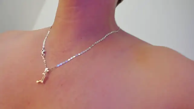 marianaaguii live cam on StripChat