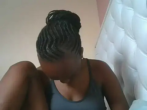 naughtypetite1