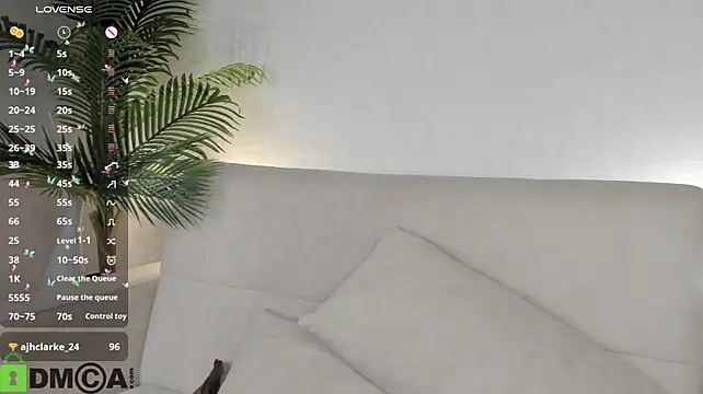 Megan_Violer webcam