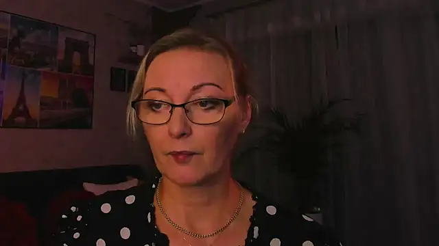 vanessa_chat