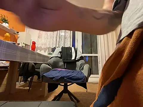 smaili1513 webcam