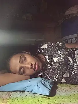 Pinki_thakur_1