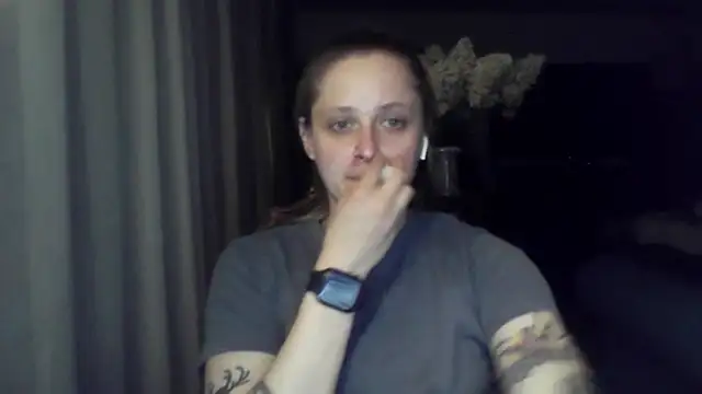 LeaWetGirl