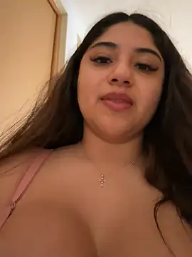 Monica17