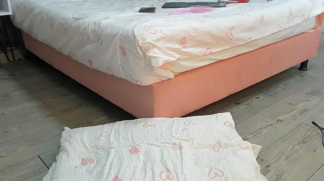 isa_lancaster live sex cam