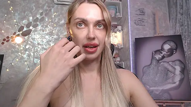 NickyAdamidi webcam