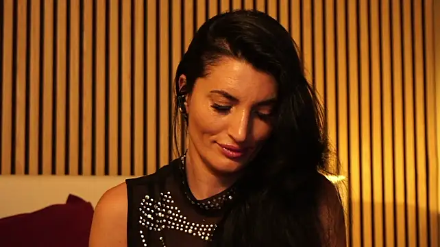 zoeylarkens webcam