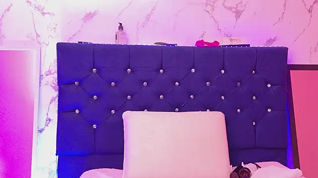 Dakotaa_Johnson