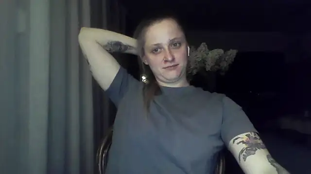 LeaWetGirl