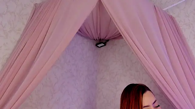 LolaGray__ webcam