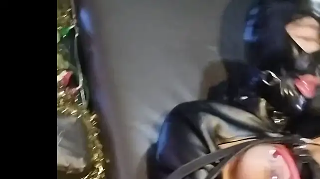 kenllyhot_and_valeriahell