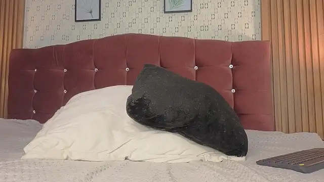Princess_Violett webcam