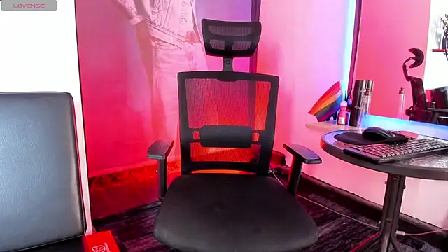 anddy_hugecock webcam