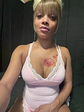 Rakiyahcharms