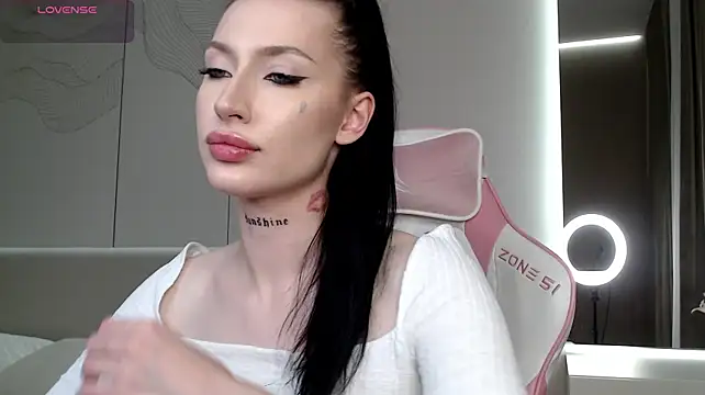 JenniferQueen11
