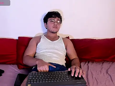 lucian_brand webcam