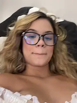 Alisha-Bond