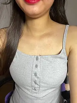 Linda_x2