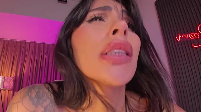 Sarah_Stone_ webcam