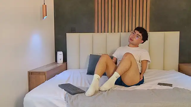 Sam_Velvett webcam
