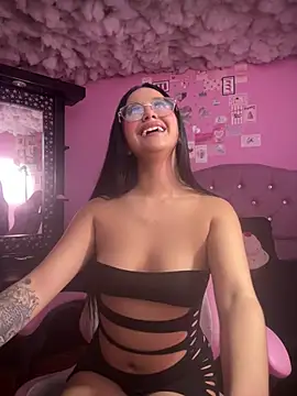 seforaa_cruzz live cam on StripChat