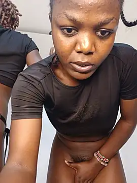 Black_prettty webcam