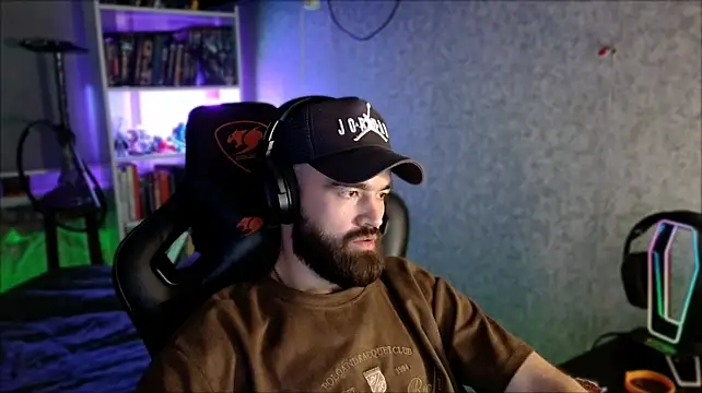 _Serious_Man webcam