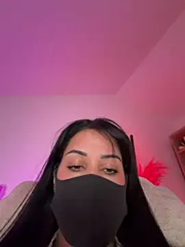 queen-chamss live sex cam