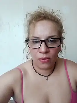 FOXY_LYNN webcam