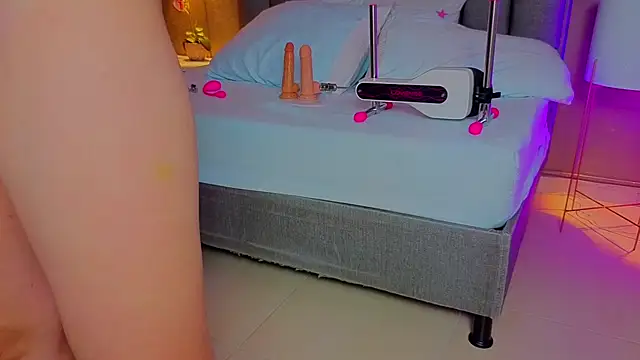 angelica_dymond