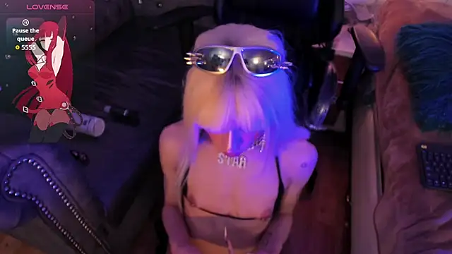 Foxxy_Doll
