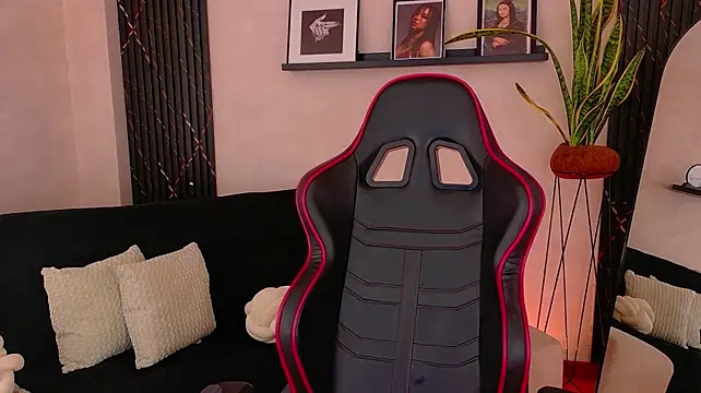 EmmyEvans1