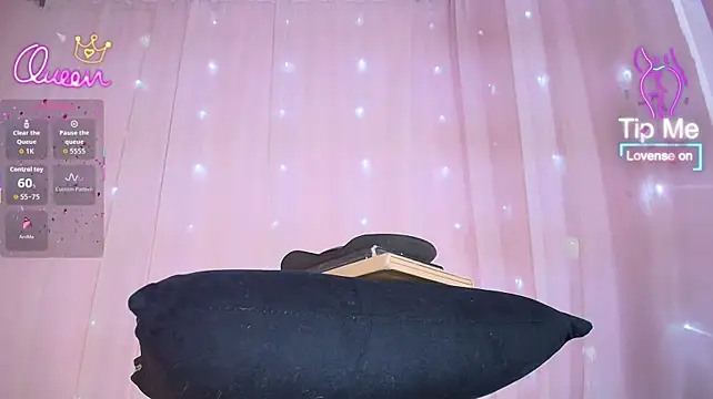 SunnyGilmoree webcam
