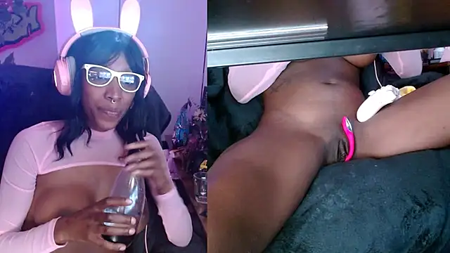 alys_at_college live sex cam