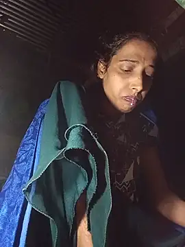 Pinki_thakur_1