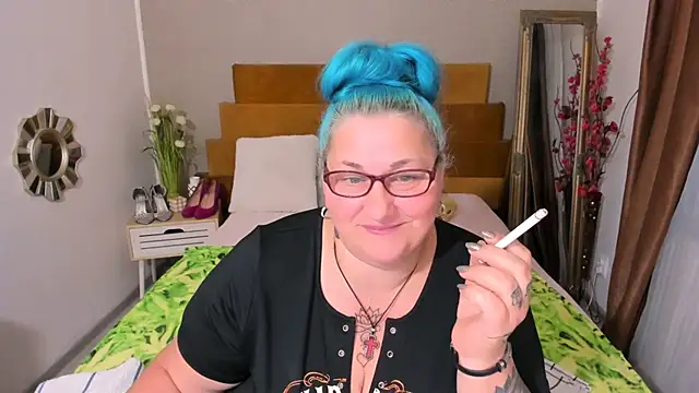 Sugarmommy_69X webcam