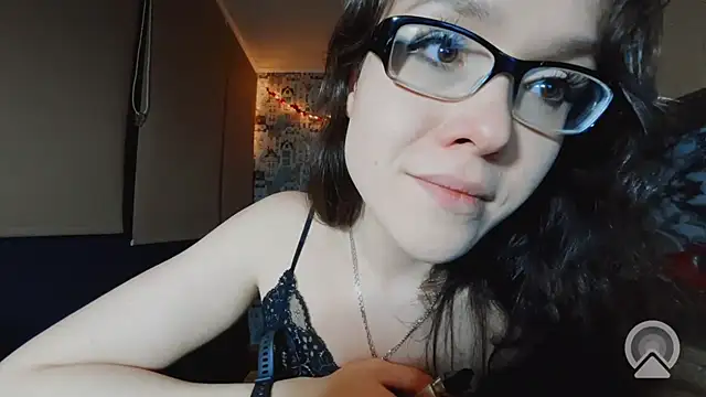 RachelSav webcam